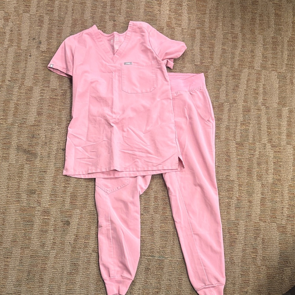 Pink Figs Scrub Set